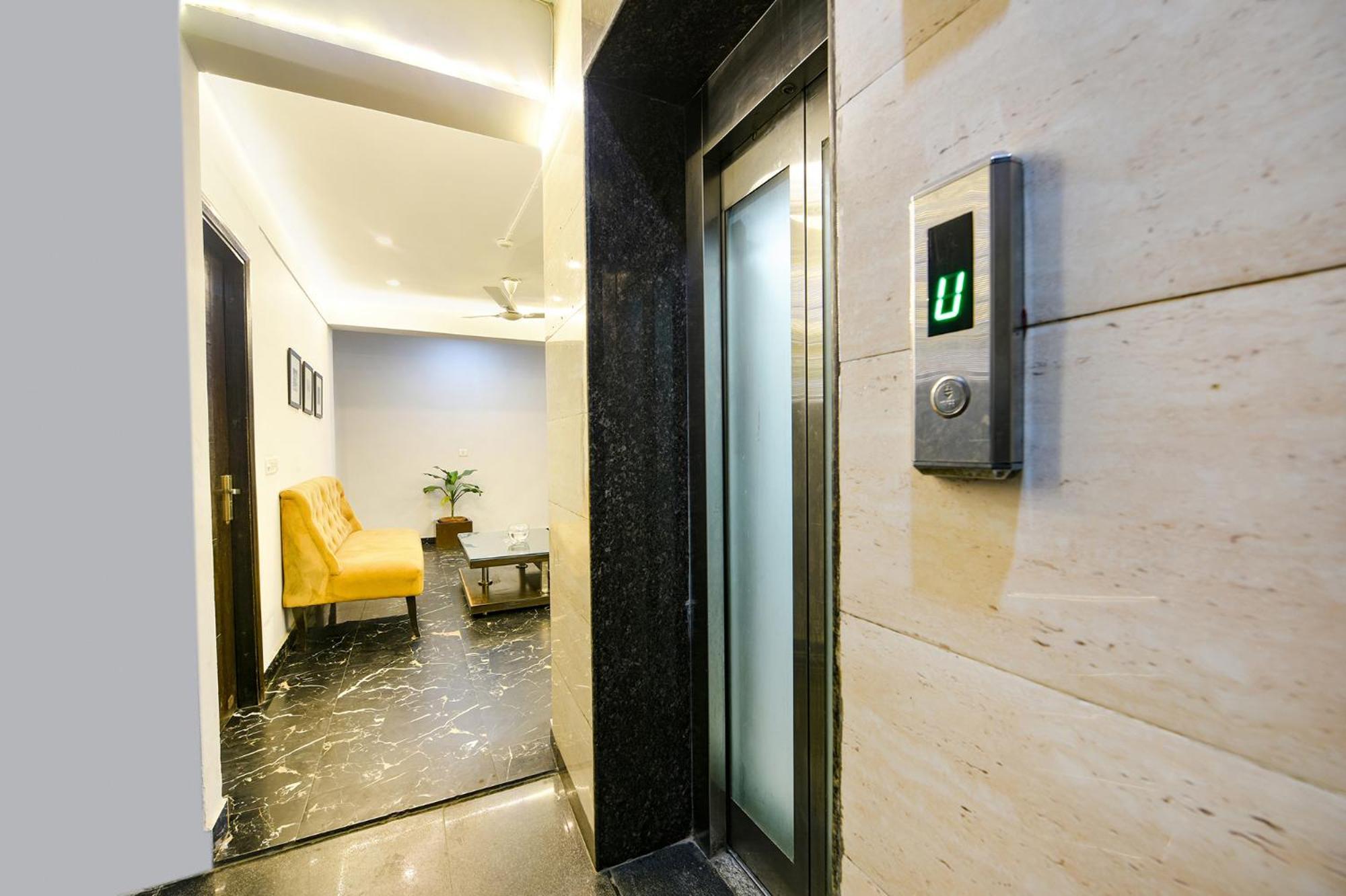 Fabhotel City Suits غورغاون المظهر الخارجي الصورة